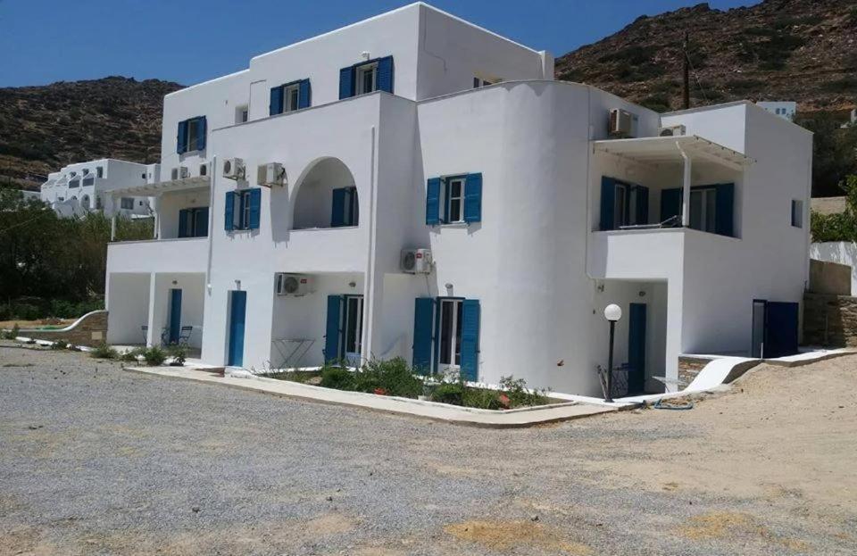 Sunshine Studios Mylopotas Extérieur photo
