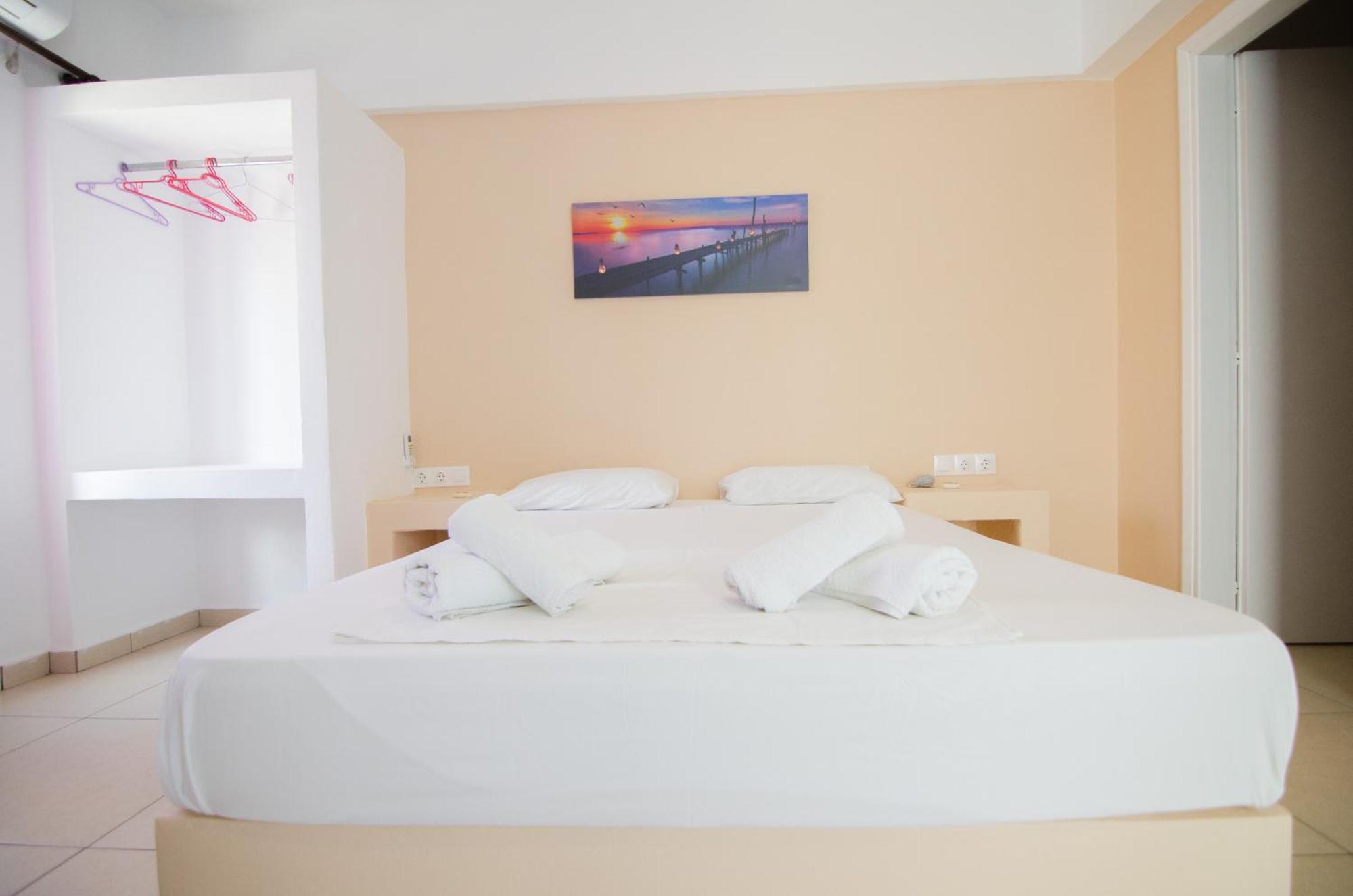 Sunshine Studios Mylopotas Extérieur photo